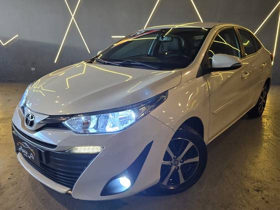 TOYOTA YARIS 1.5 16V FLEX SEDAN XS MULTIDRIVE TOYOTA YARIS 1.5 16V FLEX SEDAN XS MULTIDRIVE
